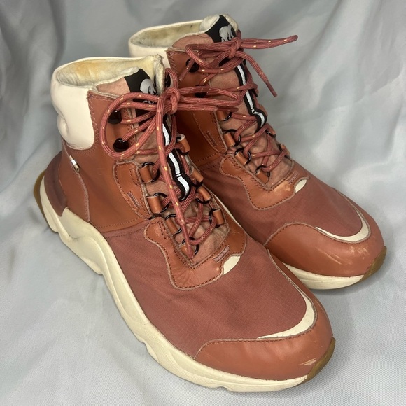 Sorel Kinetic RNEGD Conquest Lux Women’s Boots 9.5 - Picture 1 of 9